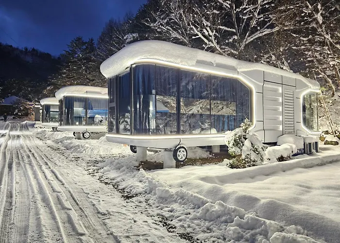 Galaxy X Hotel Type Caravan Glamping & Pension